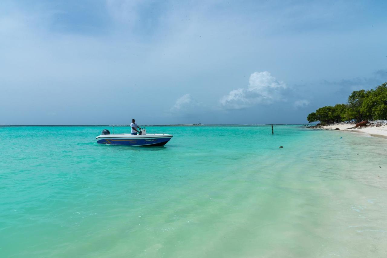 Chao Guest House Maafushi Exterior photo